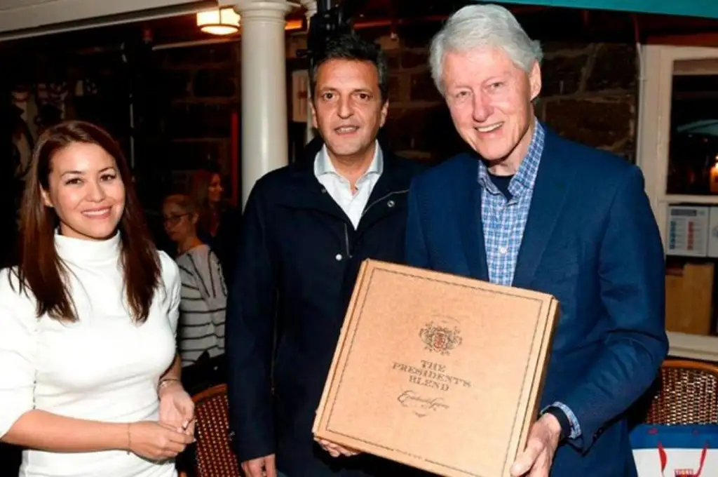 Massa cenó con Bill Clinton y habló de la estrategia argentina con el FMI