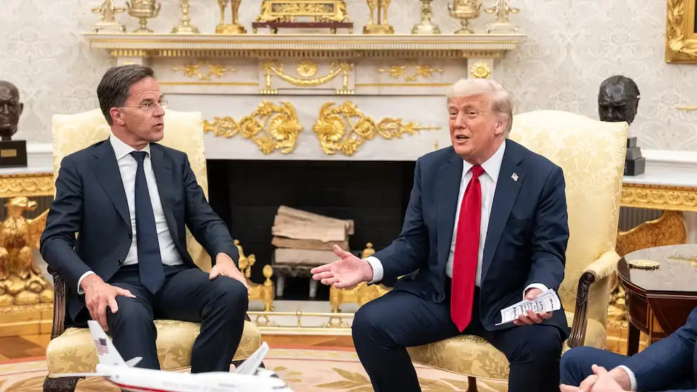 Donald Trump se reunirá el secretario general de la OTAN en Suiza para hablar sobre Groenlandia