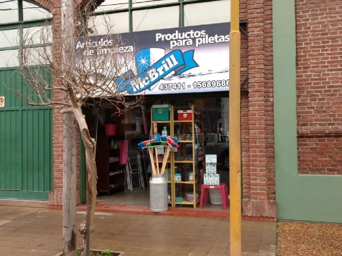 Lo detienen luego de romper el vidrio de un comercio y robar