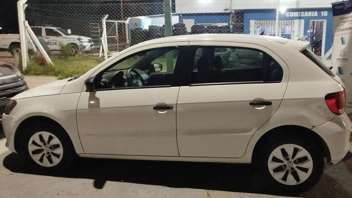 El auto había sido robado en agosto del 2025.