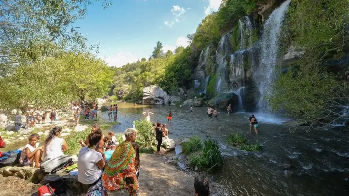 Fin de semana XXL: más de 320 mil turistas eligieron Córdoba y dejaron un impacto récord