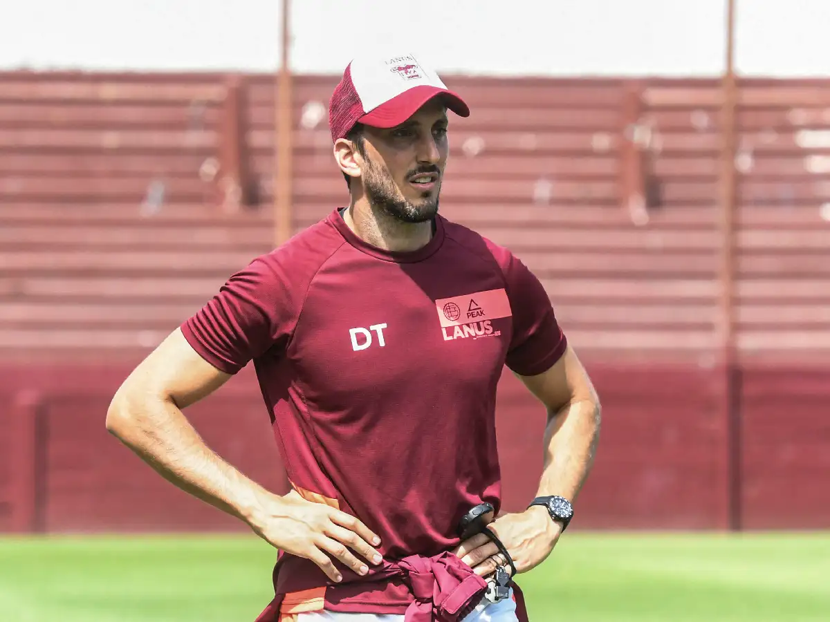 Zubeldía renovó su contrato con el “Granate” 
