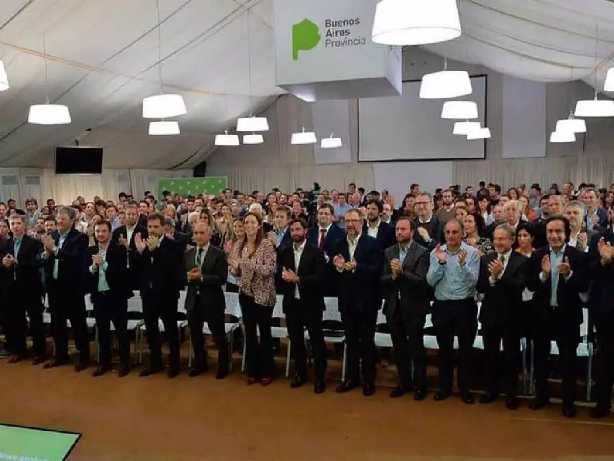 "Este momento pone a prueba nuestra vocación", dijo Vidal a sus funcionarios