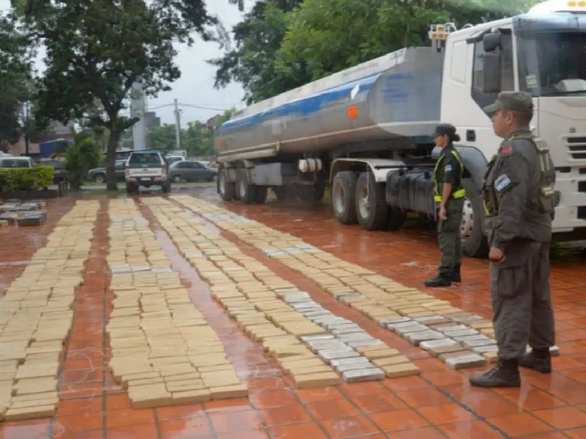 Condenaron a siete personas por decomiso de droga más grande de Córdoba