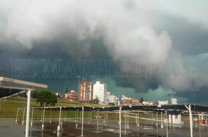 Rige alerta meteorológico en la ciudad por tormentas fuertes