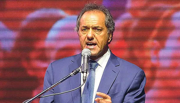 Scioli declaró de manera informativa en la fiscalía y negó las acusaciones