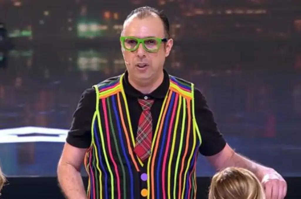 No era un truco: el mago español Arsenio Puro murió en medio de su show de ilusionismo