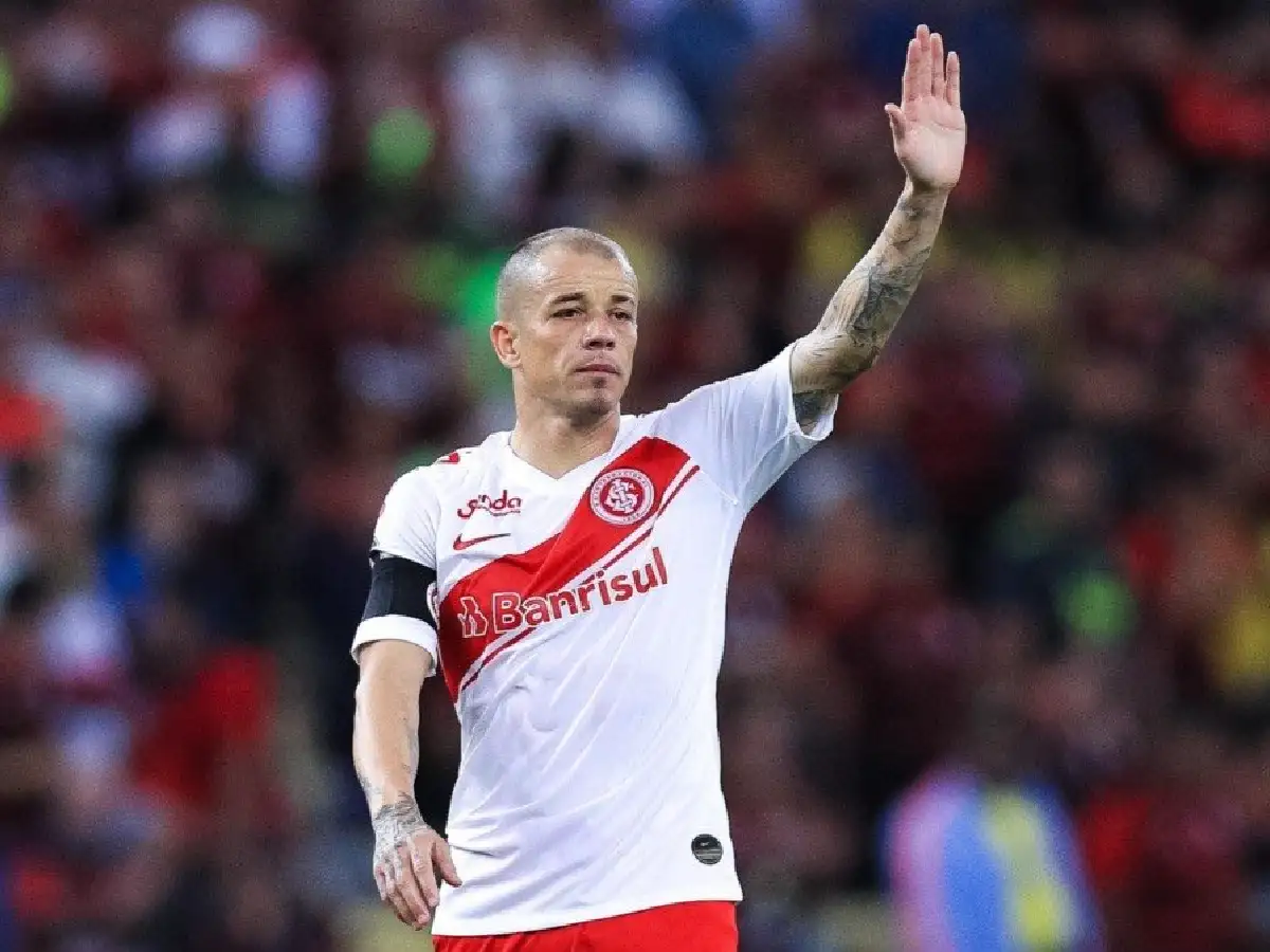 D'Alessandro anunció su retiro del Inter