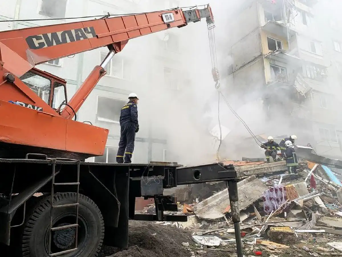 Murieron al menos 12 personas en nuevos bombardeos sobre Zaporiyia, en el sur de Ucrania