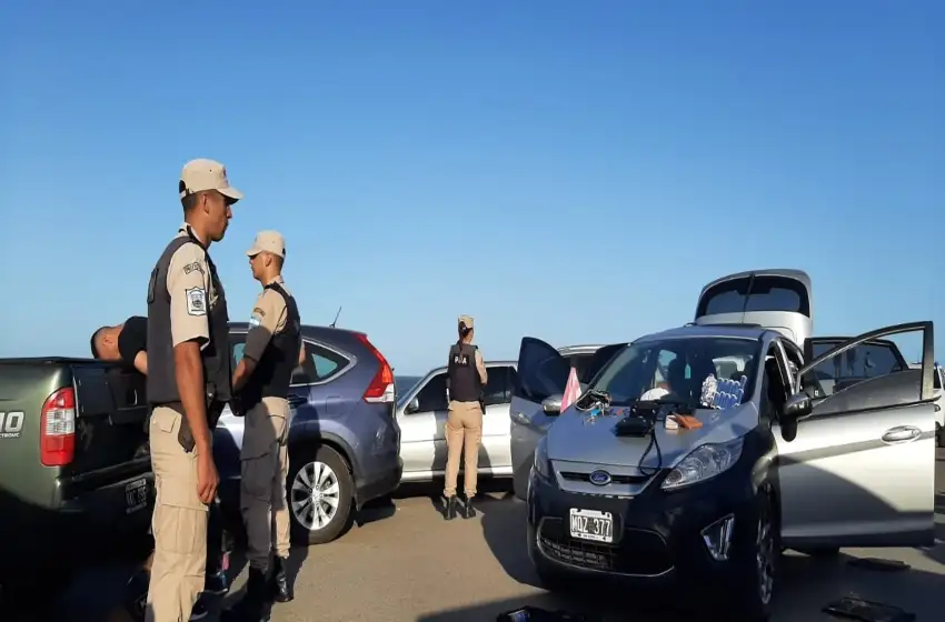 Cae banda que robaba con inhibidores de alarmas en Escollera Norte