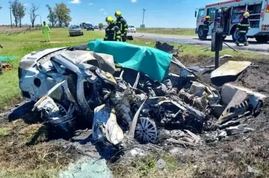 El Ford Focus se prendió fuego al instante