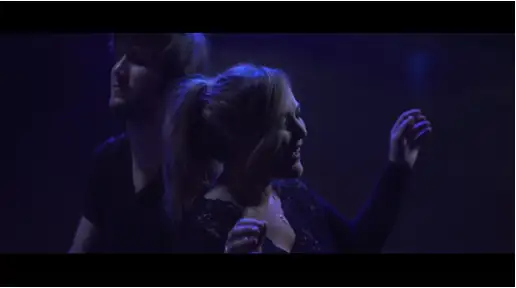 Amaia Montero canta para la película "100 metros"