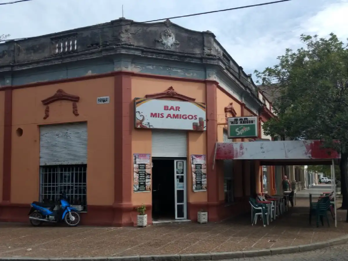 Dieron de alta a comerciante golpeado por un cliente 