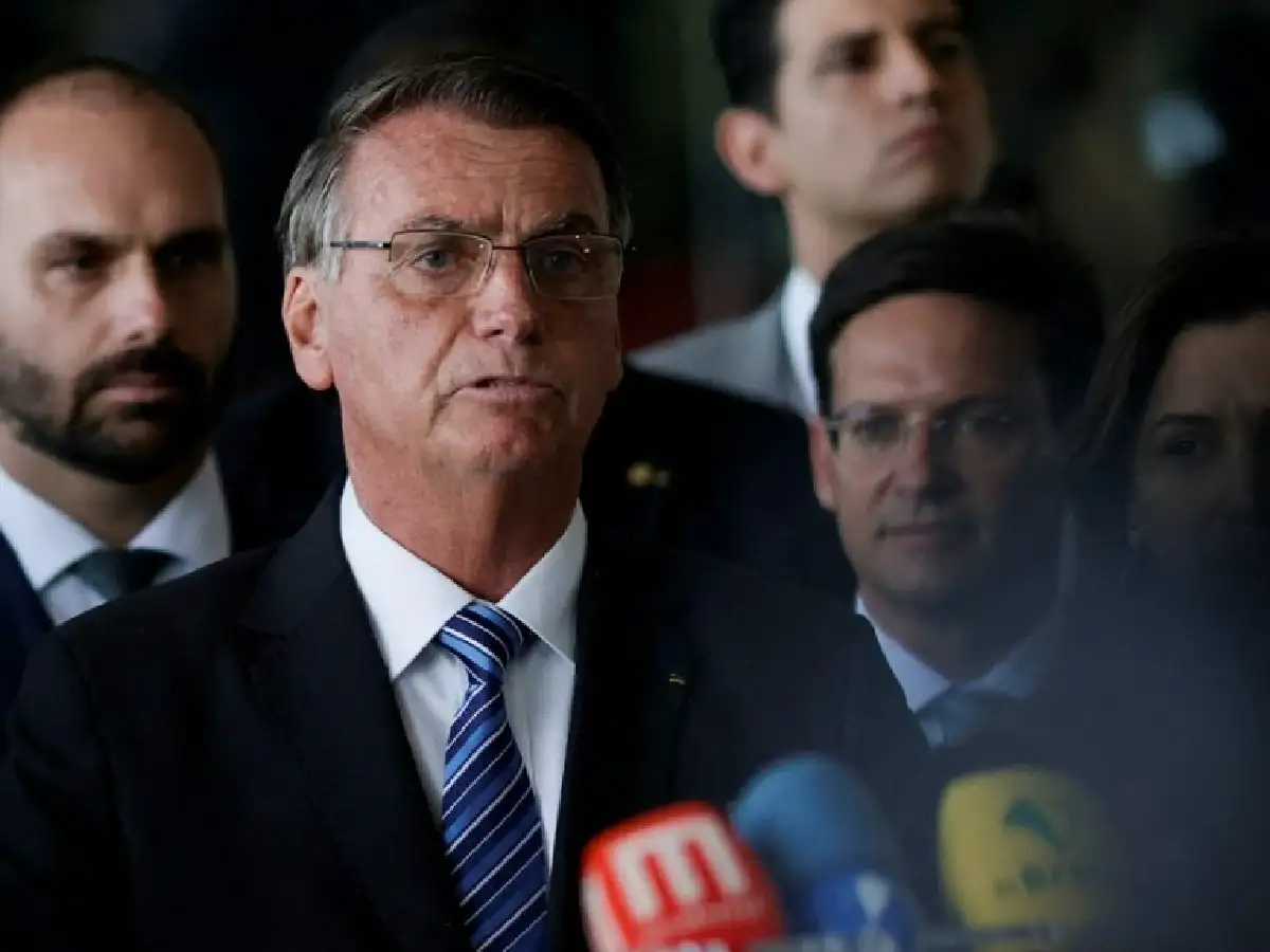 Bolsonaro no reconoce la derrota y asegura que actuará "dentro de la Constitución"