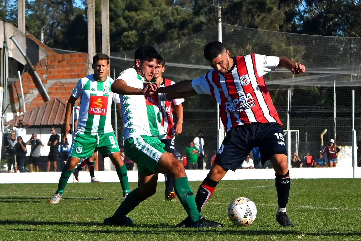 Duelo de lideres en la Zona 2 del Torneo Local