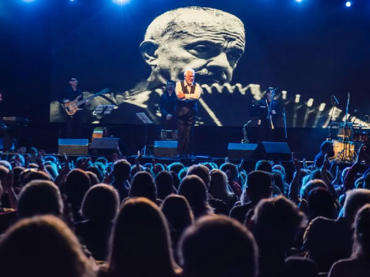  “Es parte de la historia de la música argentina”: Raúl Lavié anticipa su show “Astor Inmortal”