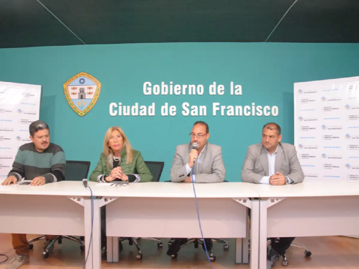 El humor de Los Modernos y el rrock se unen en el Cuem 