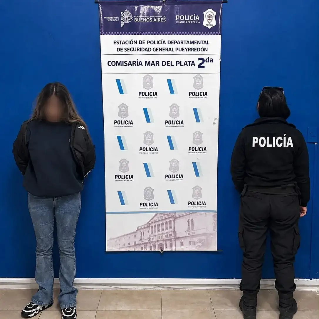 La Policía intervino en un departamento de avenida Independencia al 4300 tras un llamado al 911 por disturbios.