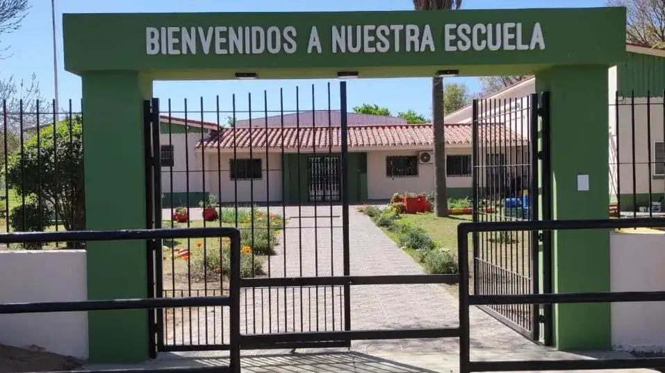 La escuela de Villa de Tránsito se viste de gala para celebrar este viernes sus primeros 150 años