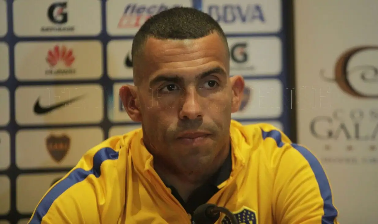 Tévez apuntó contra el periodismo en su llegada a la ciudad