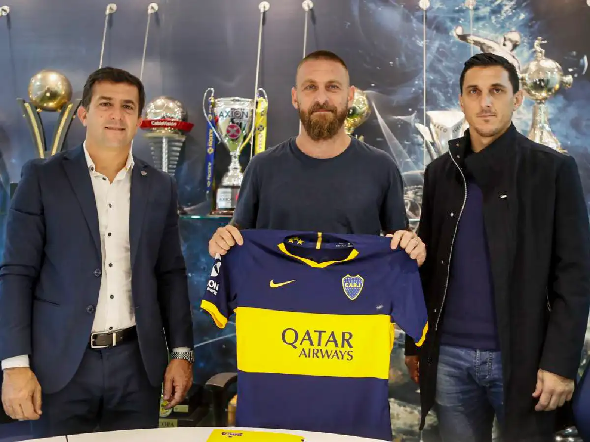 De Rossi firmó su contrato con Boca