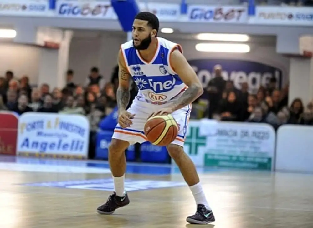 Peñarol se llena de extranjeros: contrató a Darryl Jackson