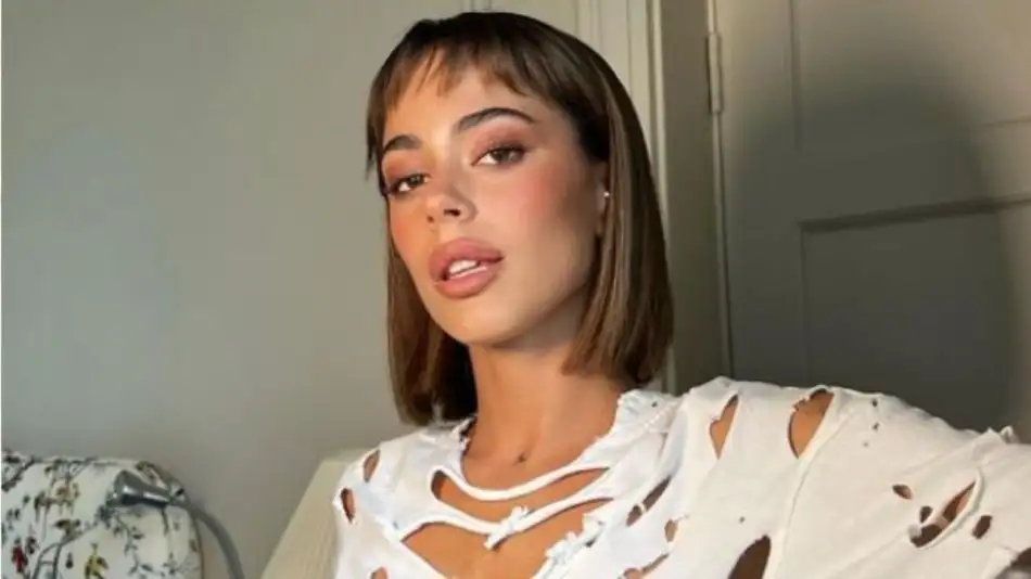 La cantante de “Miénteme” está a punto de lanzar nueva música.