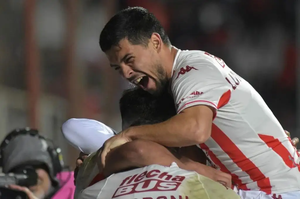 Unión juega contra Sarmiento en el 15 de Abril
