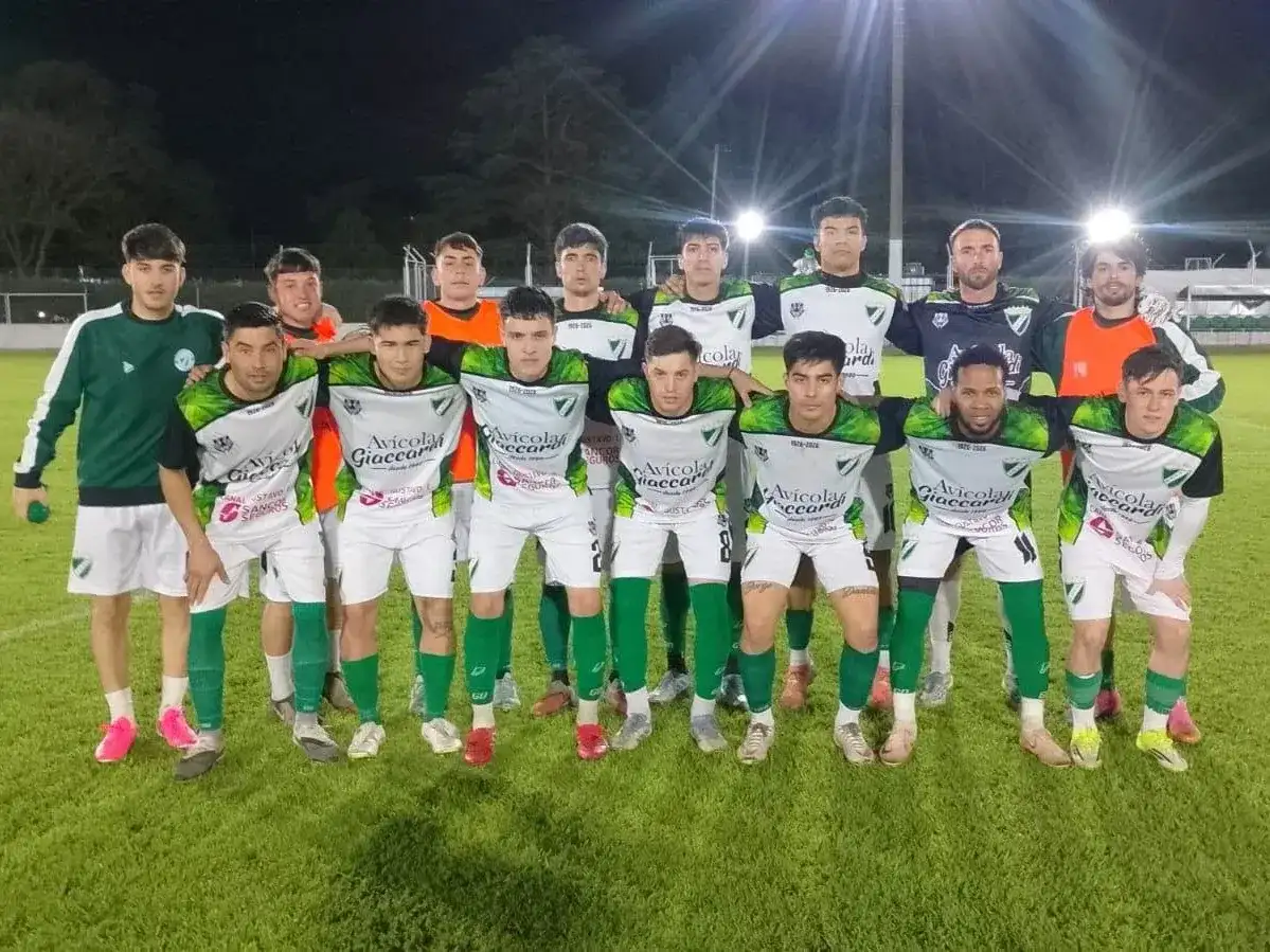 Juventud Unida de Santa Isabel se llevó los tres puntos de Villa Cañás con un gol en tiempo de descuento.