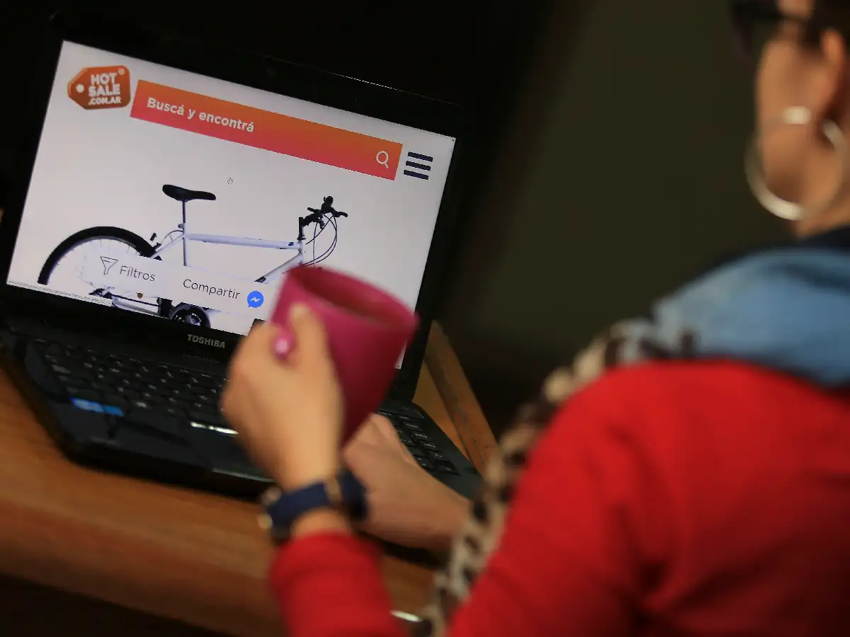 Arranca una nueva edición del "Hot Sale": compras "on line" con descuentos en todo el país