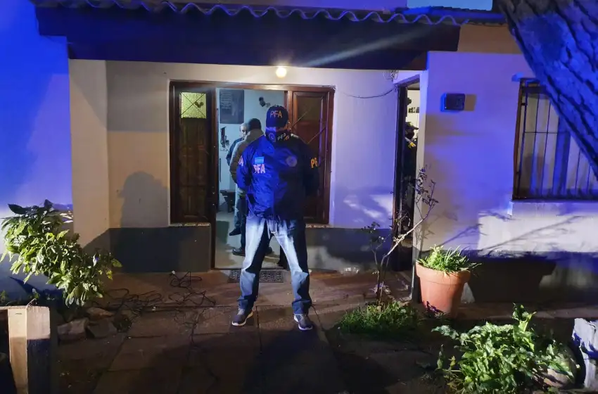 Capturaron en Madariaga a un hombre que distribuía material pornográfico de menores de edad