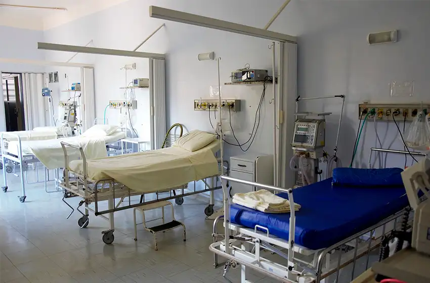 Está llegando financiamiento para algunos hospitales que podrían mejorar considerablemente su infraestructura