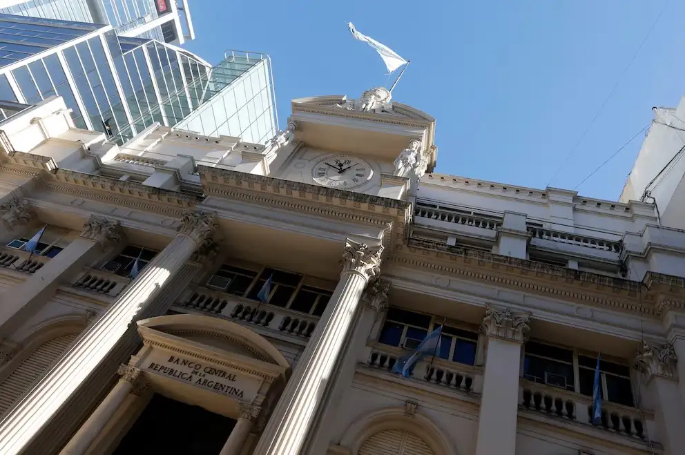 La medida del Central busca reducir la volatilidad de las tasas de interés y brindar mayor liquidez a la economía.