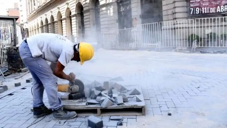 Reabren el paso por calle Mendoza a la altura de El Círculo