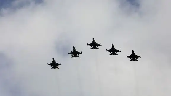 Más de 20 aviones de guerra del régimen chino rodearon Taiwán tras la investidura de Trump