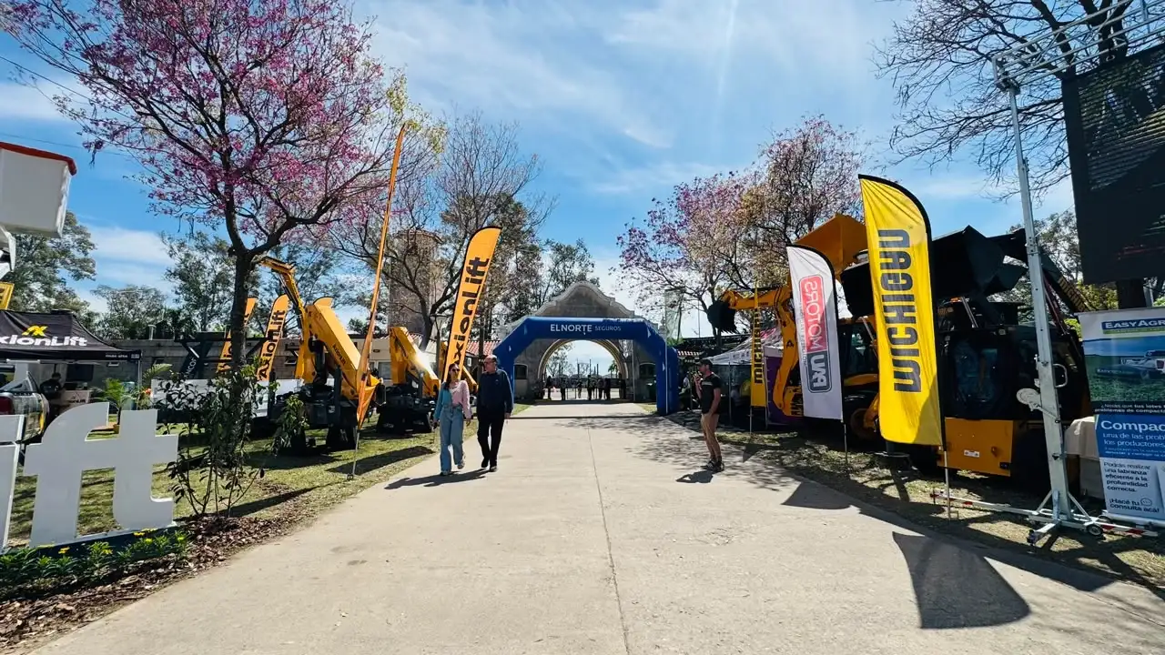 La exposición abre sus puertas a las 9.30.