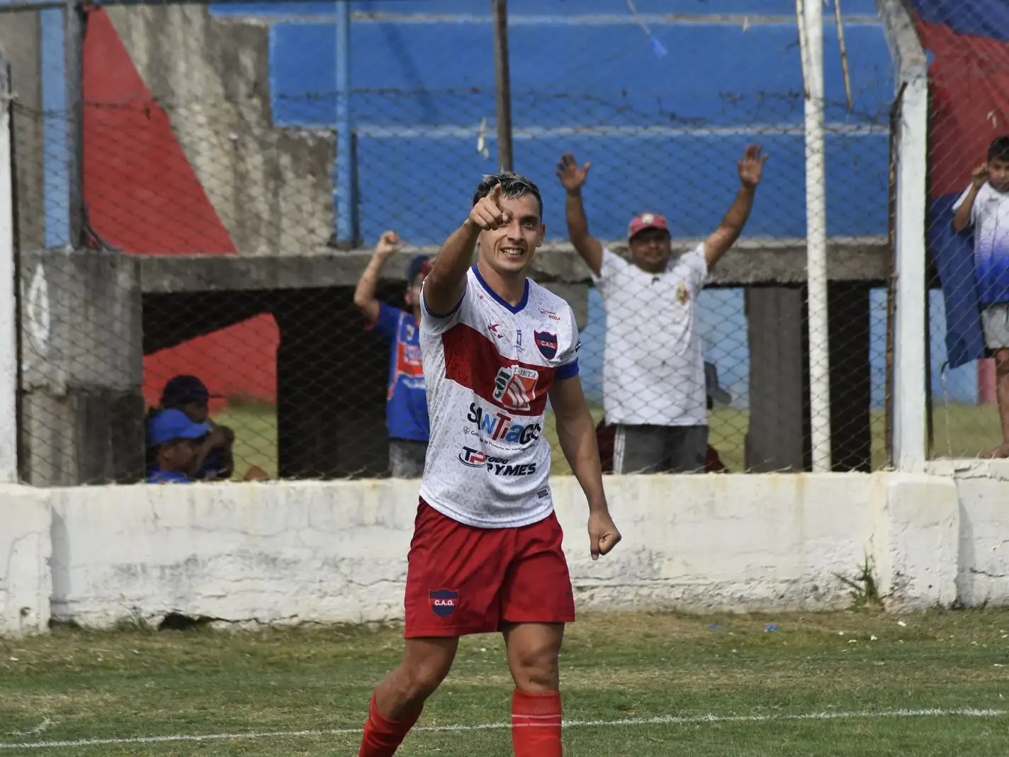 Sportivo Belgrano presentó a Hernán Brylko como su primer refuerzo