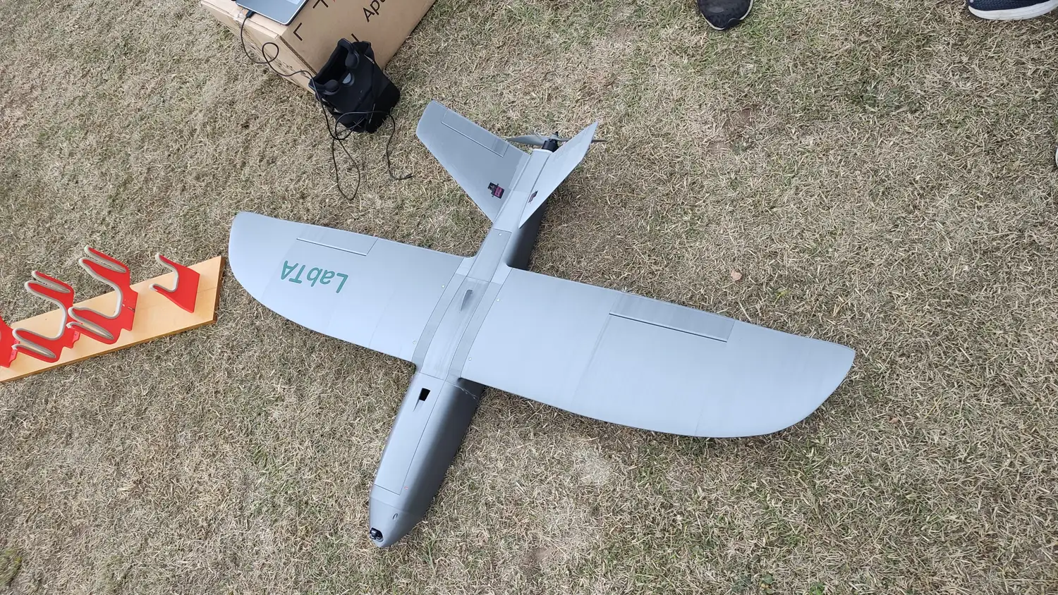 Jakas dron