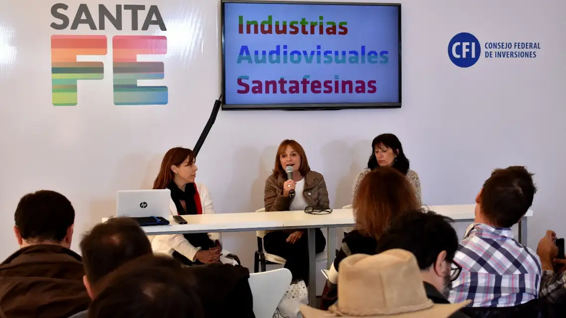 Reconocen como industria al polo audiovisual