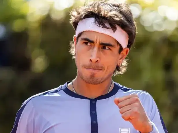 Comesaña busca avanzar en el Challenger de Santa Cruz