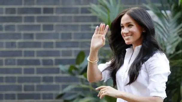 Tras apartarse de la realeza, sale a la luz que Meghan firmó contrato con Disney