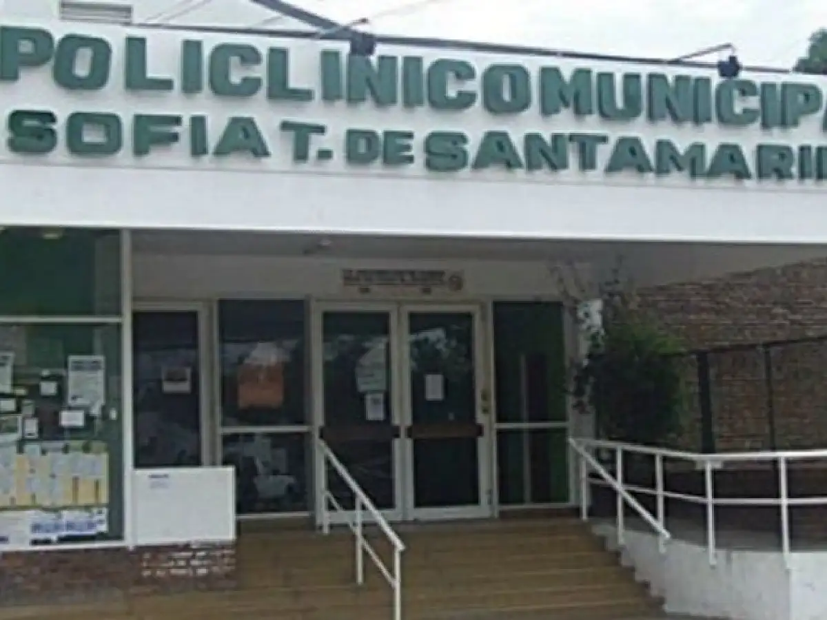 Arrojó a su bebé recién nacido a una cámara séptica