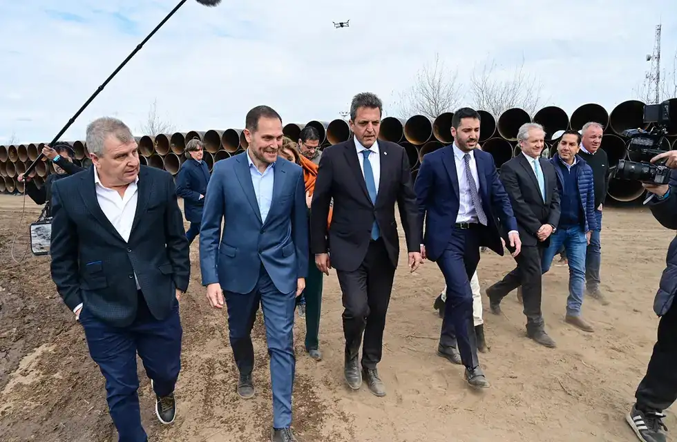 El ministro y candidato presidencial por UxP encabezó el lanzamiento de la licitación de las obras. (Gentileza: La Voz del Interior)