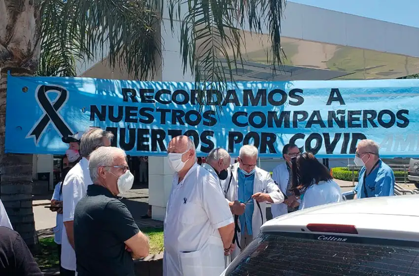 Marcha del sindicato médico AMRA: "No hay nada para festejar"