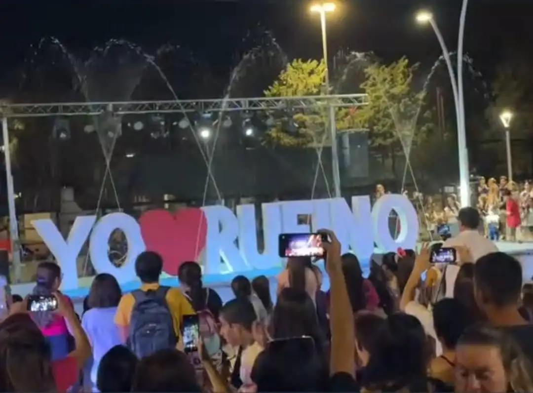 Los chicos disfrutaron de las actividades frente al Parque Municipal.