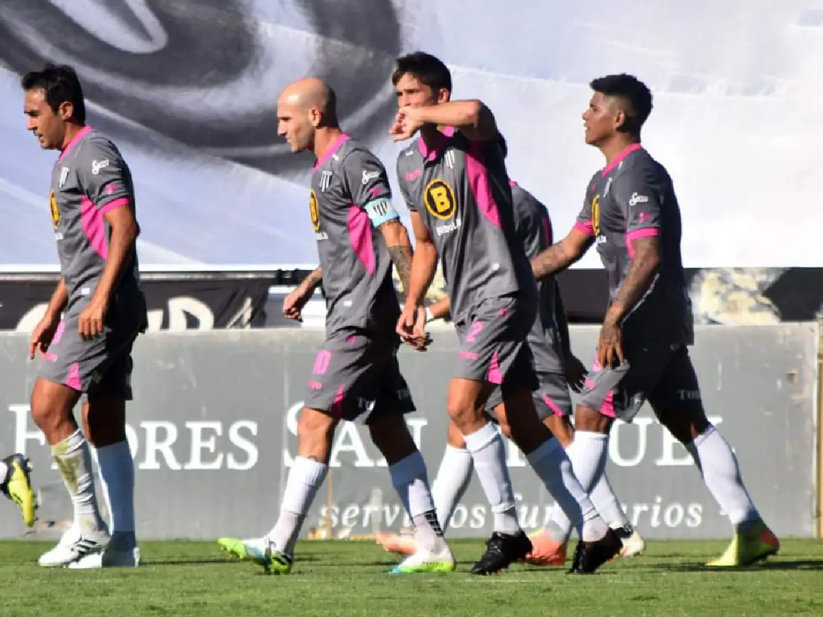 Mondino titular en la goleada de Gimnasia