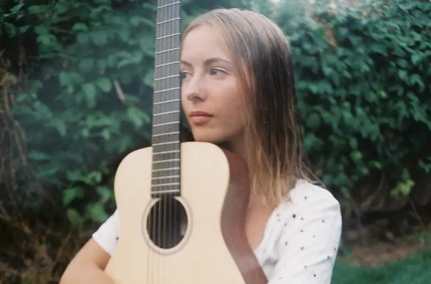 Soy Sofía presentó su nueva canción, “Mariposa verde”