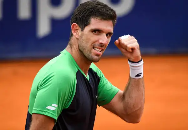 Deldonis deja el tenis profesional