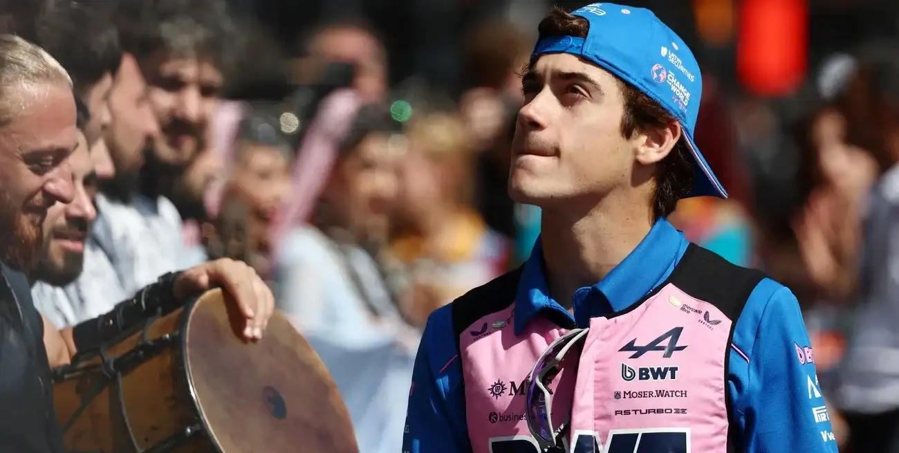 Franco Colapinto protagonizó un choque en la relargada del Gran Premio de Azerbaiyán.