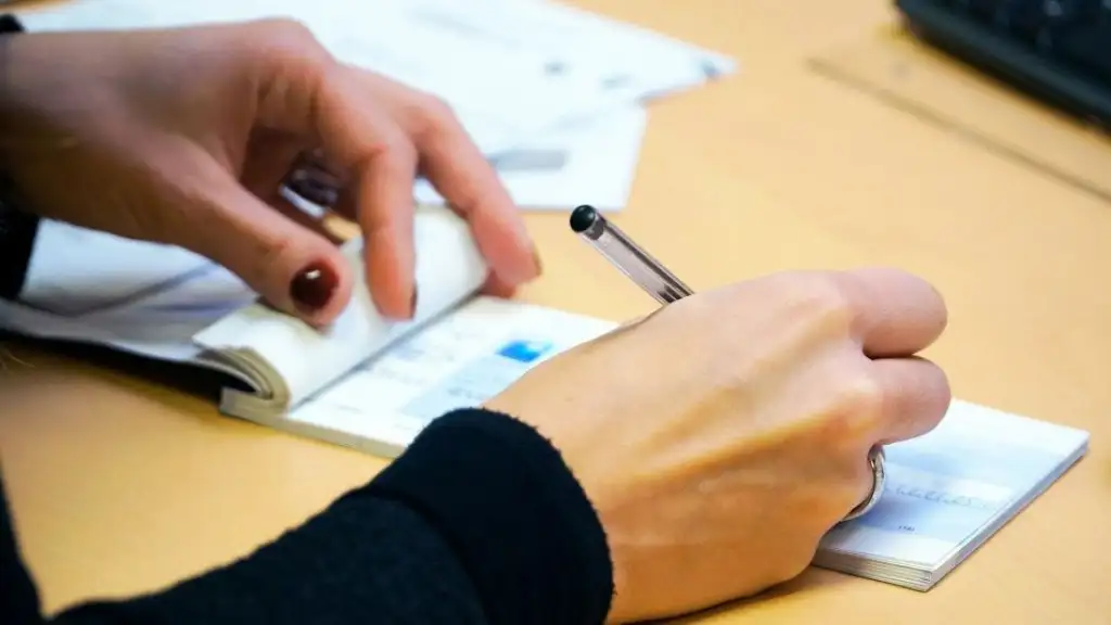 La AFIP reglamentó exenciones del impuesto al cheque